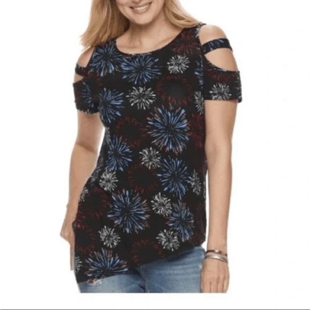 Rock & Republic Cold Shoulder Top NWT